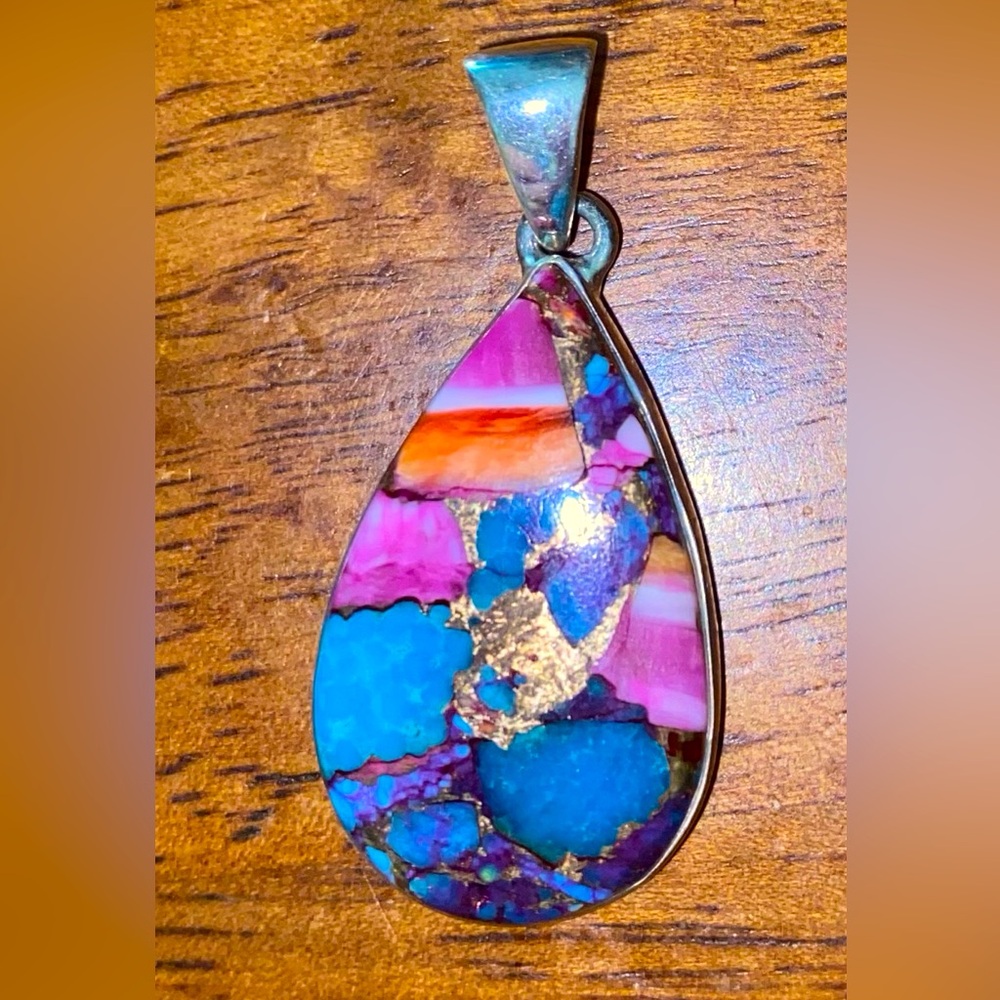 Multicolor Teardrop Pendant Necklace